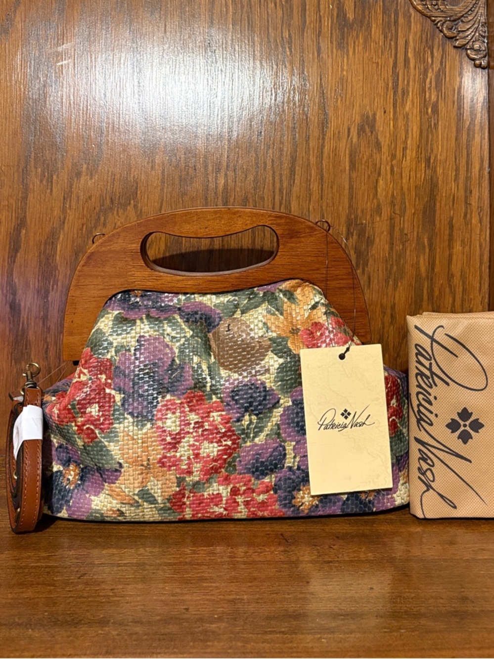 NWT-Patricia Nash-Sandrine-Painted Woven-Raffia Floral🌸Wooden Handle Bag-$199